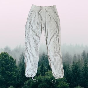 Lululemon Dance Studio Pant lll (lined)